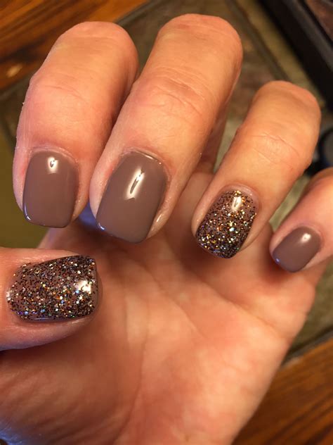 fall dip nail colors 2019