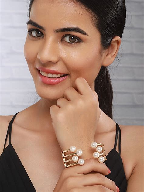 Anti-Tarnish Gold Plated Pearl Cuff Kada Bracelet – Saraf RS Jewellery