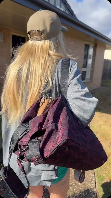 Ashleigh Ellen Nudes