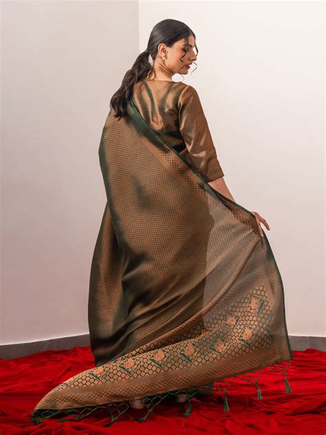 Sana Green Jaal Work Soft Silk Saree with Blouse Fabric – Swtantra