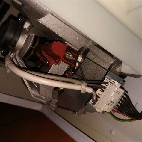 Image result for Indesit Washing Machine Spinning