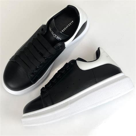 alexander mcqueen ayakkabi sneaker siyah beyaz