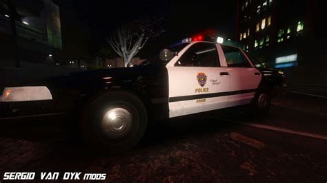 Raccoon Police Dept - S.T.A.R.S | 1996 Ford Crown Victoria (Paint Job) - Resident Evil 2 & 3 ...