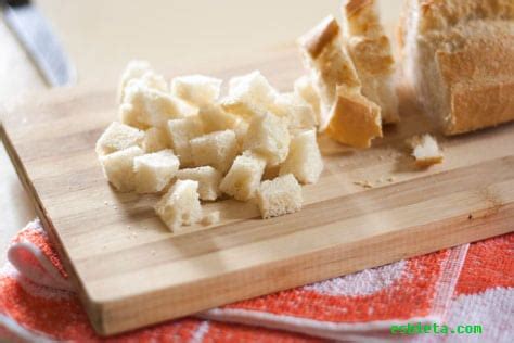 Ensalada César con langostinos - Recetas de Esbieta