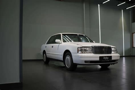 Used Cars Toyota Crown