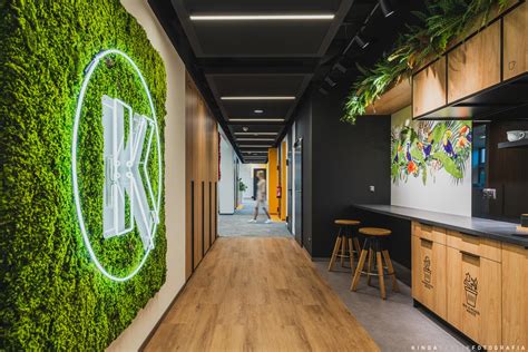 Circle K: Office with a gas station - Tétris-db