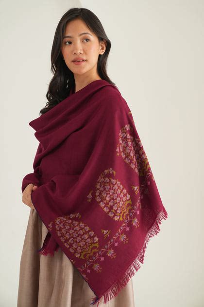 Heritage Kashmir Shawls for Men and Women | Kashmir Loom