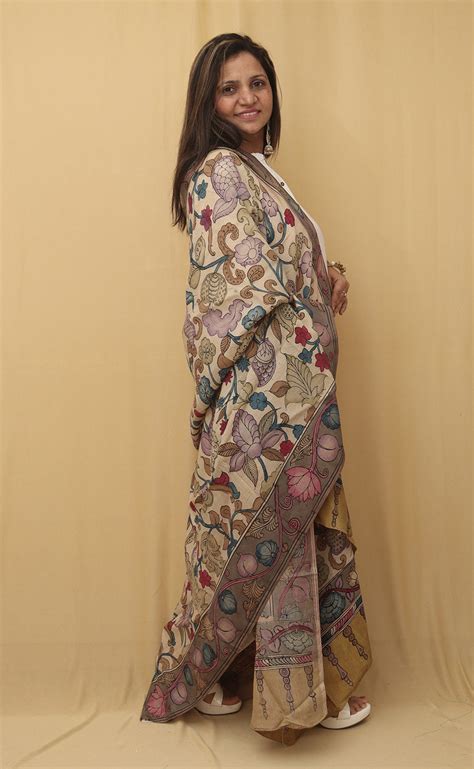 Stylish Multicolor Kalamkari Silk Dupatta: Elevate Your Fashion Game