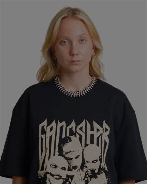 T-SHIRTS – Escape Closet