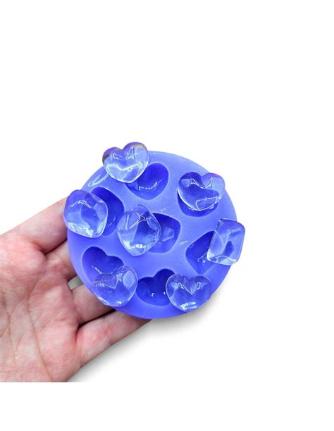 Stampi in silicone per creare oggetti con la resina