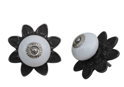 Clear White Portia Knob