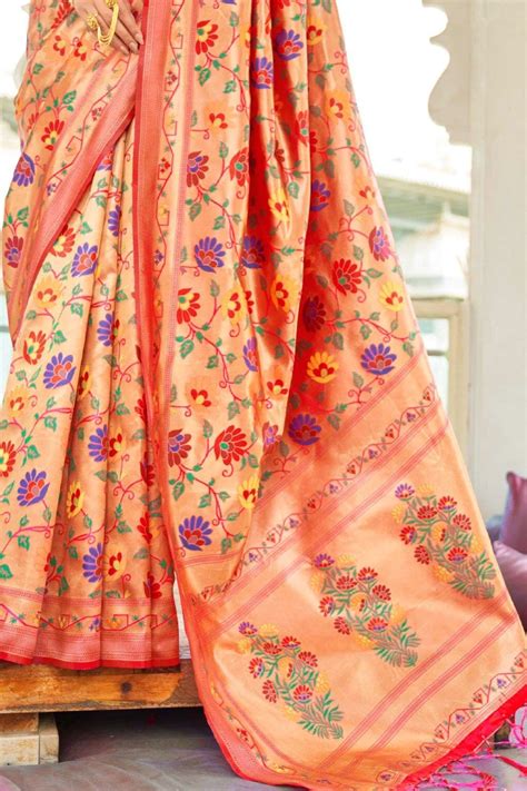 Buy the elegant Persian Red Paithani Saree online-Karagiri