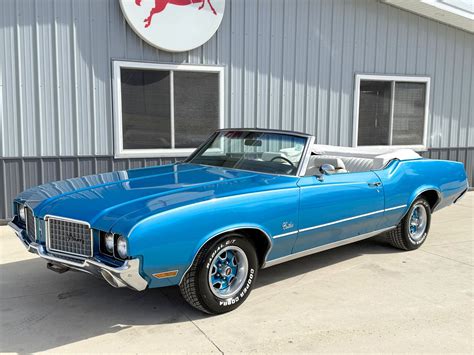 1972 Oldsmobile Cutlass Supreme CV | Coyote Classics