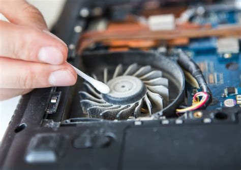 Computer maintenance Computer Cleaning 的图像结果