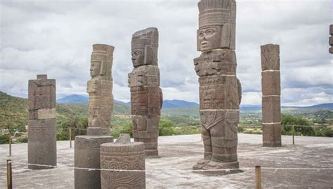 Excursión a la Zona Arqueológica de Tula, Pachuca - Central de Reservas