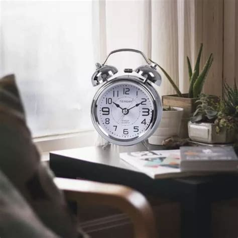 CLOCK - Cheaperzone Ecom LLP