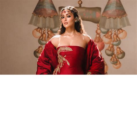 Buy Luxurious Designs Saree Gown – House Of Masaba