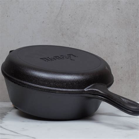 Lodge Cast Iron Combo Cooker Set With Helper Handle - 3 L | VIVE ...