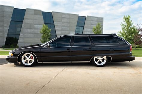 1994 Chevrolet Caprice Classic | Precious Metal Classic Cars