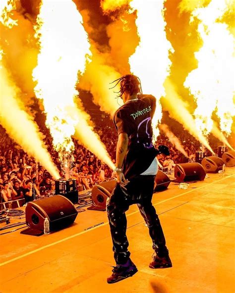Travis Scott Concert Wallpapers - Top Free Travis Scott Concert ...