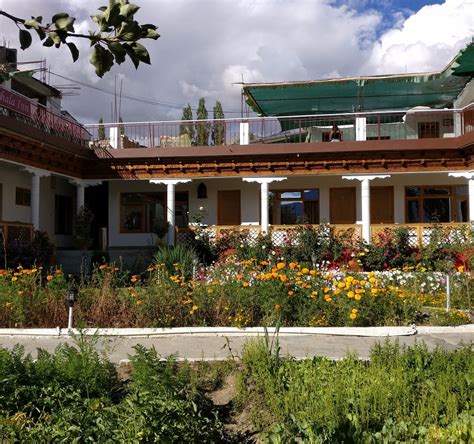 ZAMBHALA INN (Leh, Ladakh) - Hotel Reviews, Photos, Rate Comparison ...