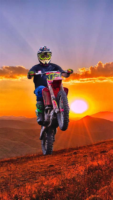 [200+] Dirt Bike Backgrounds | Wallpapers.com