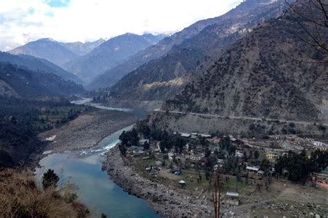 15 Best Treks in Uttarakhand for Adventure Enthusiasts