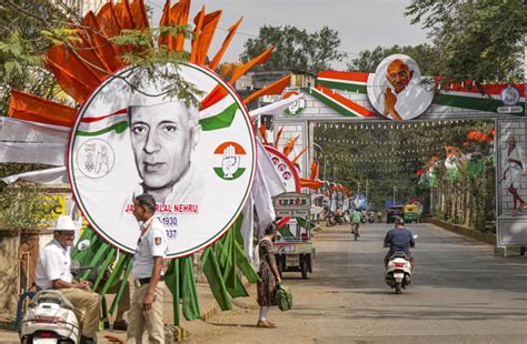 CWC meeting: Cong begins deliberations on 2025 roadmap, vows to protect ...