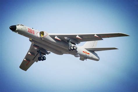 中国空军轰6N究竟什么样？|轰-6|轰-6k|轰炸机|导弹|战略轰炸机_网易新闻