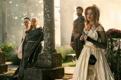 The Sandman Previews Puck, Destruction; Heinberg on Sloane, Gleeson