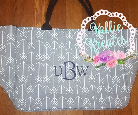 Monogrammed beach bag | Monogram beach bag, Reusable tote, Reusable ...