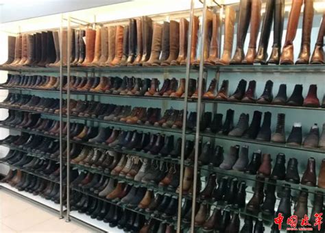 温州鞋厂工人工资9000,鞋厂哪个工序最轻松,2020_大山谷图库