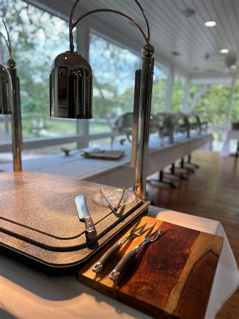 Country & Creole Christmas Eve Buffet at Stagecoach Restaurant ...