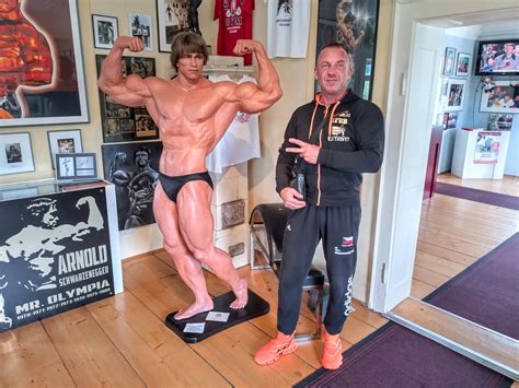 Ronnie.cz - Patrik Šerý na IFBB Mr. Universe Austria 2025