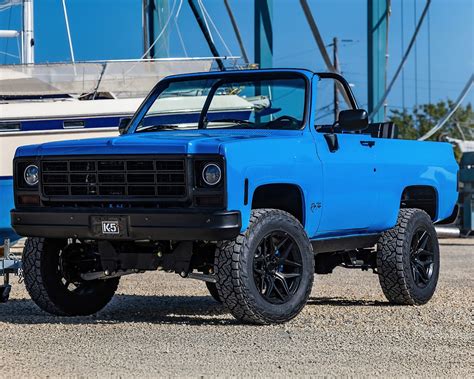 1984 Chevrolet K5 Rip Tide Is How Blazers Go From Crash Victims to Selling for $132,000 ...