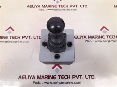 Danfoss 155b4212 electric remote control – Aeliya Marine