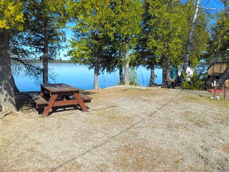 Wild Goose Lake Campground, Geraldton - Pitchup®