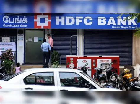 Mahindra Financials - HDFC Bank, Indian Hotels among 6 stock picks from ...