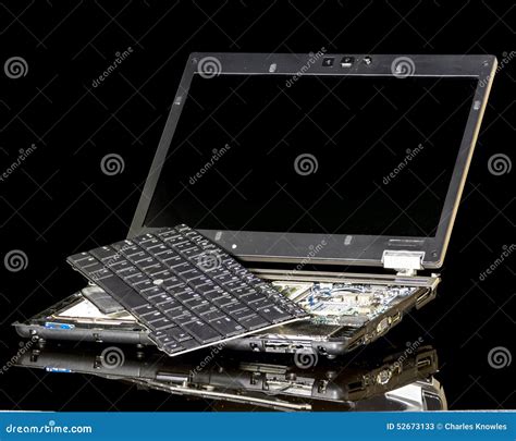 Broken Computer 的图像结果