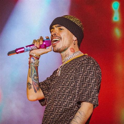 NO VOY A CAMBIAR (PART. XAVI) (Lyrics in English) - Codiciado