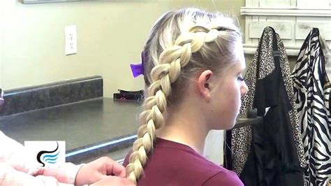 Inside Out French Braid Tutorial 的图像结果