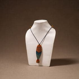 Kerala Mural Handpainted Bamboo Fish Necklace