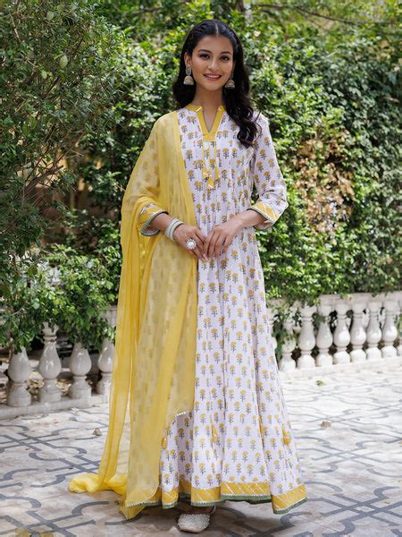 Aqua Foam Green Lehenga Set – Ragavi