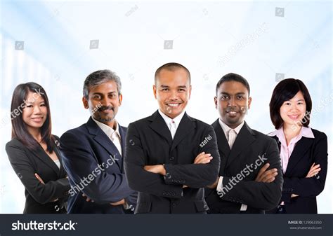Multiracial Business People 的图像结果