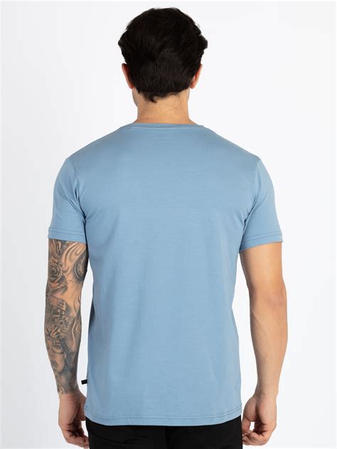 Buy Men's T-shirt online | Status Quo