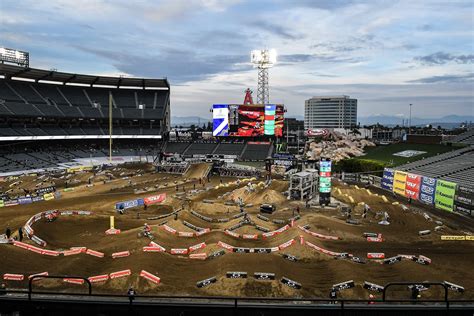 Monster Energy Supercross at Angel Stadium of Anaheim in opener ...