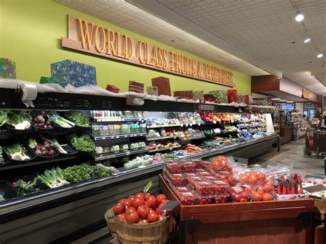 TOUR: Big Y World Class Market - Southbridge, MA