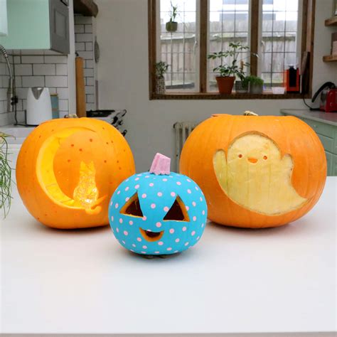 Download Halloween Pumpkin Cute Adorable Picture | Wallpapers.com
