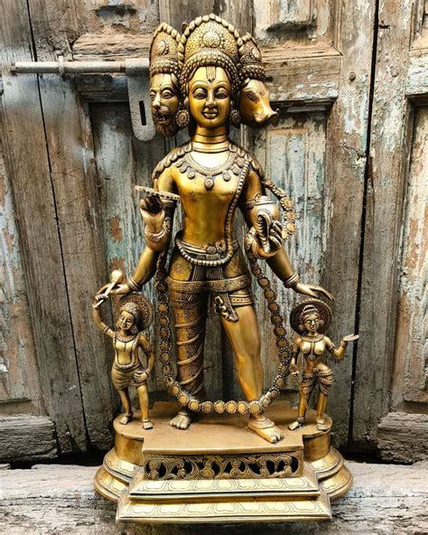 Brass Vishnu Vaikuntha Idol/Statue, 24 Inches – ArtyCraftz - Online ...