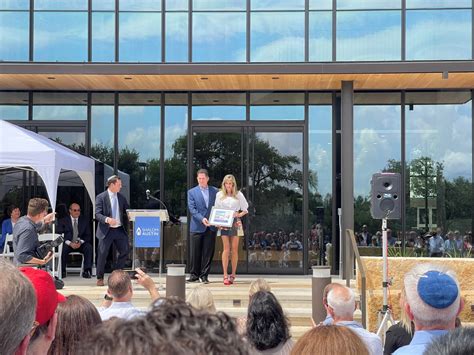 Dell Jewish Community Center – LEAP!Structures